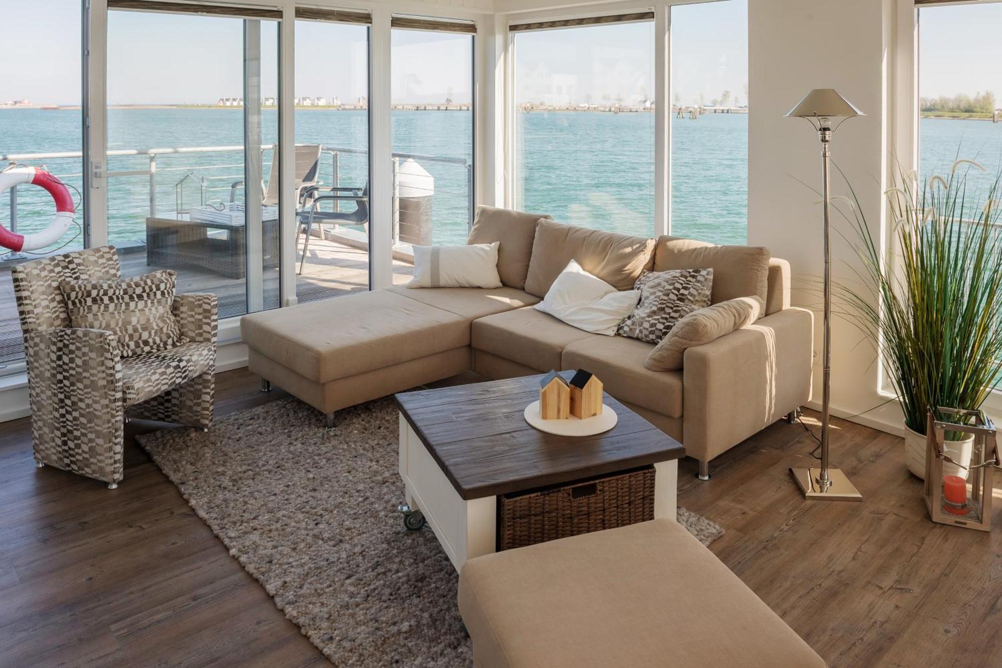 Schwimmendes Ferienhaus Antares One By Seeblick Ferien Oro, Rundum Wasser, Sauna Olpenitz Ngoại thất bức ảnh
