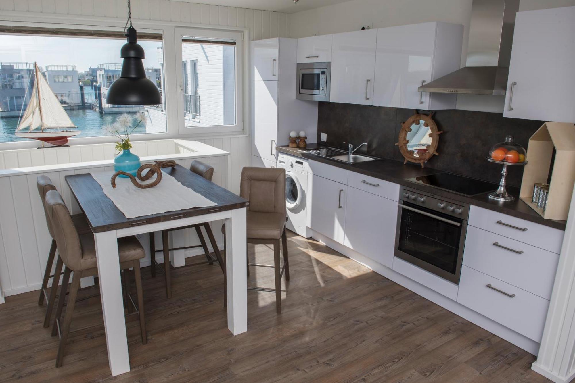 Schwimmendes Ferienhaus Antares One By Seeblick Ferien Oro, Rundum Wasser, Sauna Olpenitz Ngoại thất bức ảnh